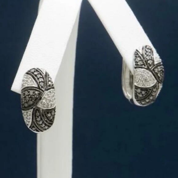 NWOT 1.00 CTW GENUINE DIAMOND SEMI HOOP EARRINGS - Picture 10 of 15